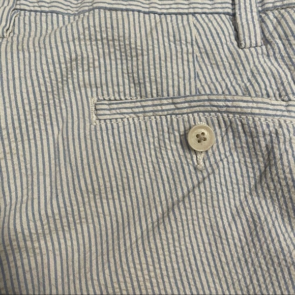 Nautica Seersucker Shorts Blue and White Striped A Bit Trimmer Fit Style Size 30 - Picture 5 of 11